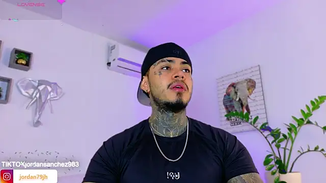 JordanSmiith  online show from 03-18-26, 08:21