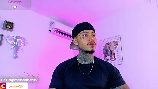 JordanSmiith  online show from 06-03-26, 07:51