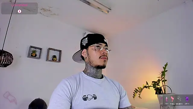 JordanSmiith  online show from 02-23-25, 02:57
