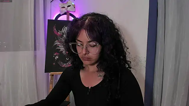 Snapshot of witchviolet chatting on 02-09-25, 11:46 witchviolet online show from 02-09-25, 11:46