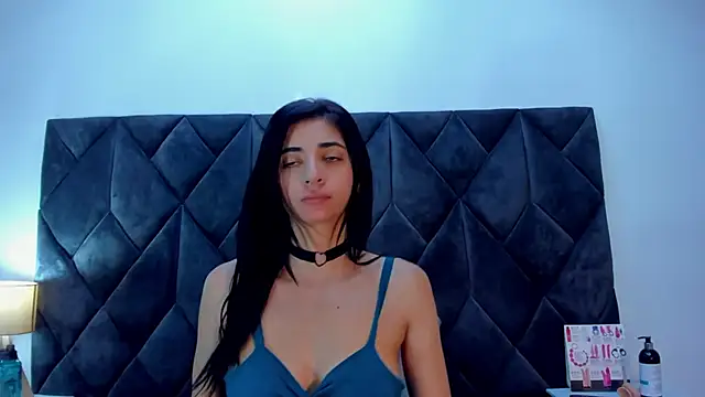 Snapshot of Linisprincehot69 chatting on 01-19-25, 01:01 Linisprincehot69 online show from 01-19-25, 01:01