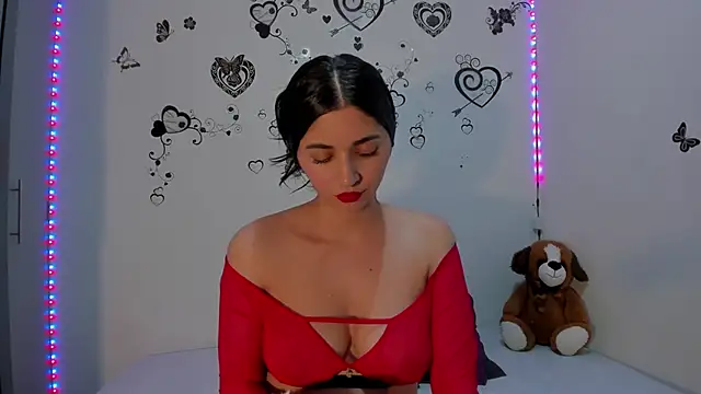 Linisprincehot69 online show from 11-16-25, 06:07