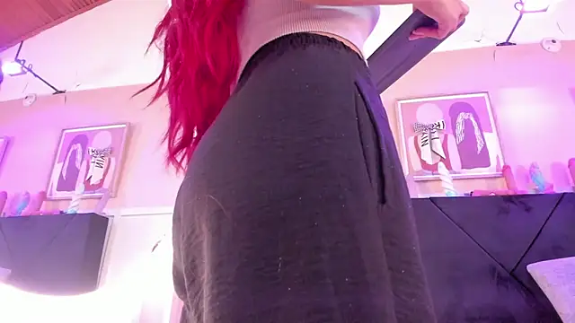 chloe watson  online show from 01-13-26, 08:02