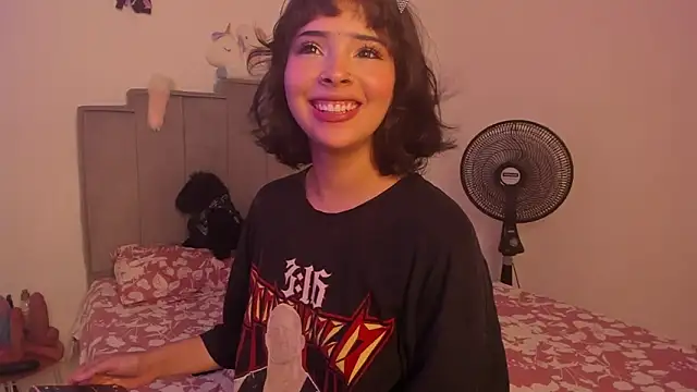 chloe watson  online show from 07-09-26, 07:57
