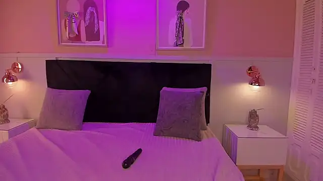 chloe watson  online show from 03-17-26, 07:28