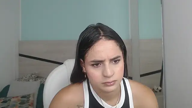 Snapshot of heidy_hoiss chatting on 01-11-25, 08:21 heidy hoiss online show from 01-11-25, 08:21