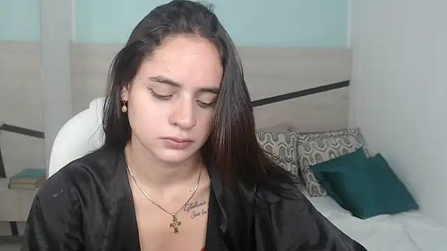 Snapshot of heidy_hoiss chatting on 02-14-25, 11:53 heidy hoiss online show from 02-14-25, 11:53