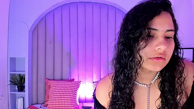 Snapshot of eva_daemon chatting on 09-29-25, 11:49 eva daemon online show from 09-29-25, 11:49
