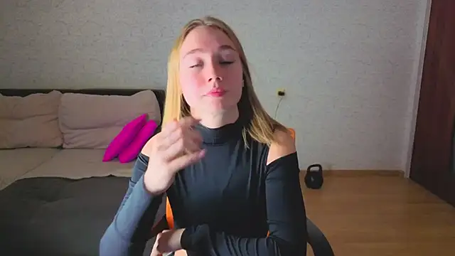 natali2550 online show from 12-04-25, 07:07