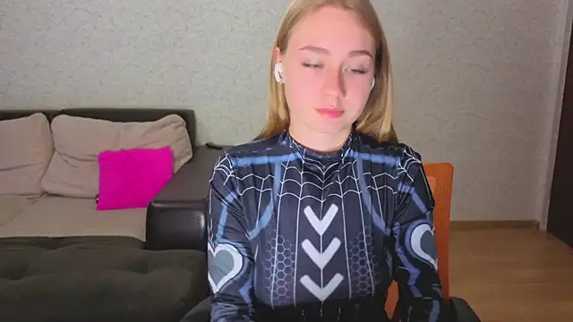 natali2550 online show from 10-05-25, 03:25