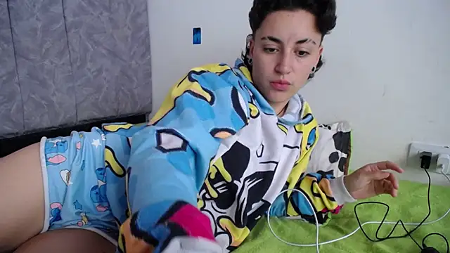 linda 33 online show from 12-04-25, 08:08