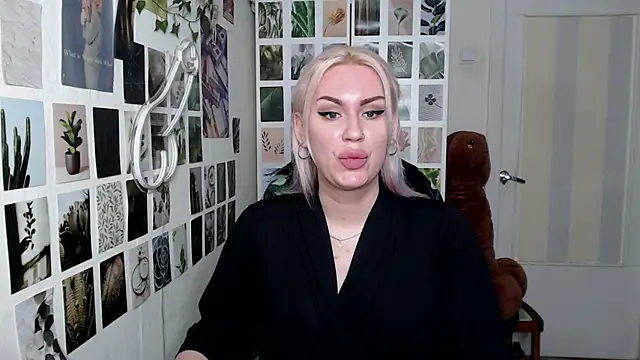 CapriScorpion online show from 11-14-25, 10:30