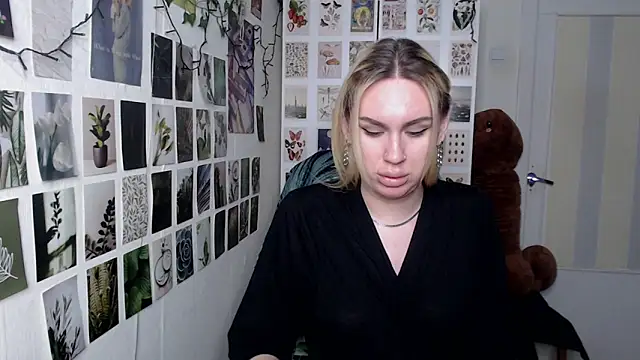 CapriScorpion online show from 02-16-26, 03:10