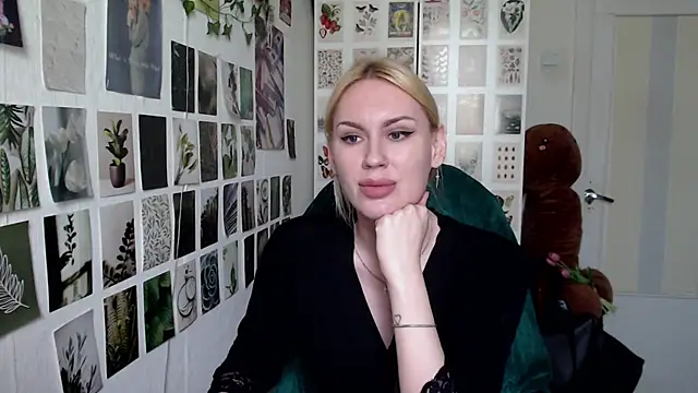 Snapshot of CapriScorpion chatting on 05-14-26, 12:46 CapriScorpion online show from 05-14-26, 12:46