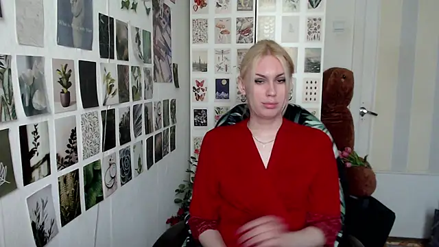 Snapshot of CapriScorpion chatting on 05-22-26, 11:41 CapriScorpion online show from 05-22-26, 11:41