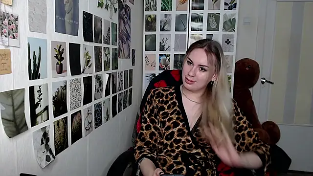 CapriScorpion online show from 09-14-25, 11:54