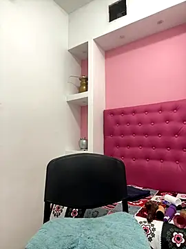 KatrinaQueen1 online show from 11-16-25, 09:58