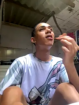 KatrinaQueen1 online show from 11-08-25, 02:31