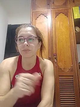 Snapshot of mademonsexy chatting on 06-30-26, 01:49 mademonsexy online show from 06-30-26, 01:49