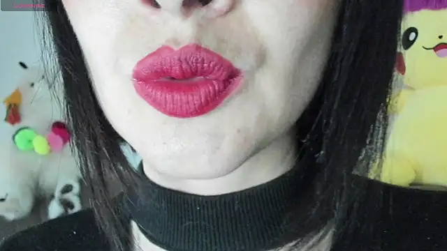 queen fetish online show from 03-11-25, 09:04