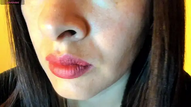 queen fetish online show from 10-25-25, 10:25