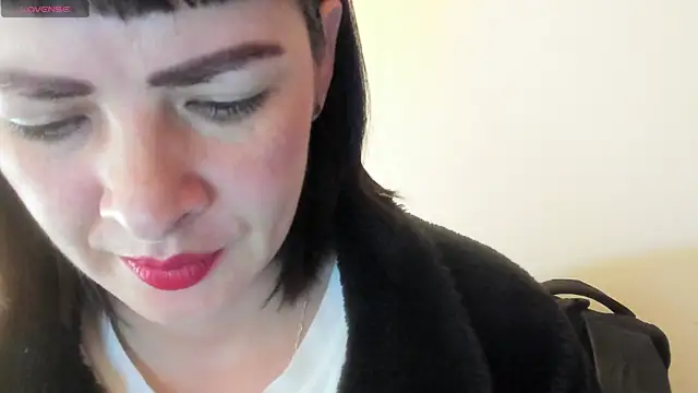 queen fetish online show from 12-18-25, 01:15