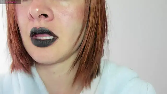 queen fetish online show from 03-10-26, 04:11