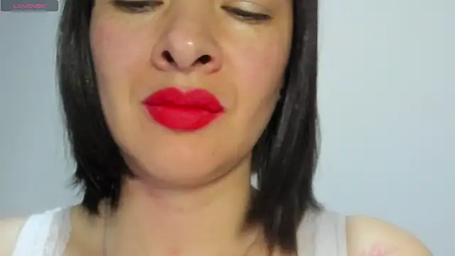 queen fetish online show from 01-13-26, 10:19