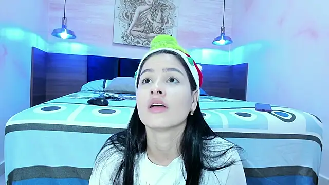 AnneDixie online show from 12-15-25, 03:12