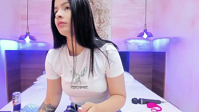 AnneDixie online show from 01-11-26, 03:02