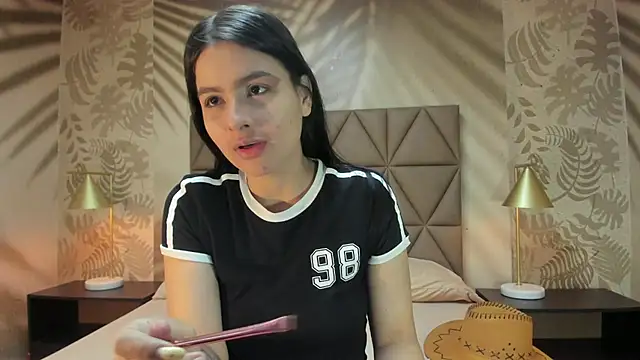 AnneDixie online show from 04-13-26, 03:10