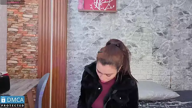 CarolRodriguez  online show from 10-18-25, 06:54