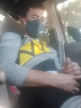 Snapshot of prettyboi6992 chatting on 10-24-25, 06:29 prettyboi6992 online show from 10-24-25, 06:29