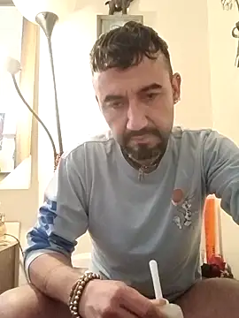 prettyboi6992 online show from 03-12-26, 07:40