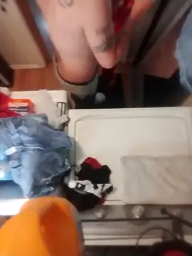 Snapshot of prettyboi6992 chatting on 02-23-26, 05:24 prettyboi6992 online show from 02-23-26, 05:24