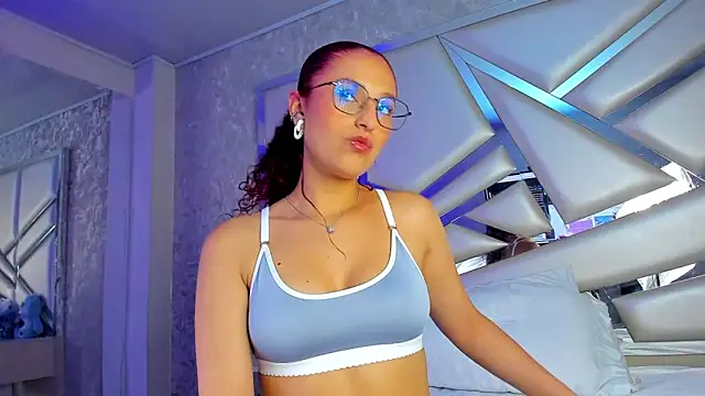 Miia002 online show from 02-12-26, 01:16