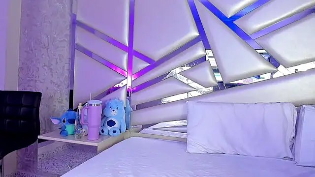 Miia002 online show from 09-25-25, 03:12