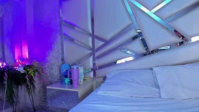 Miia002 online show from 04-16-26, 11:40