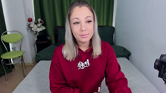 DanikaMorri online show from 11-15-25, 07:45