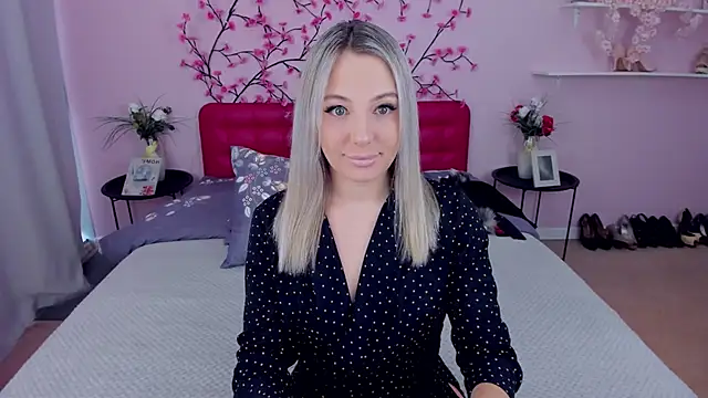 Snapshot of DanikaMorri chatting on 03-16-25, 07:26 DanikaMorri online show from 03-16-25, 07:26