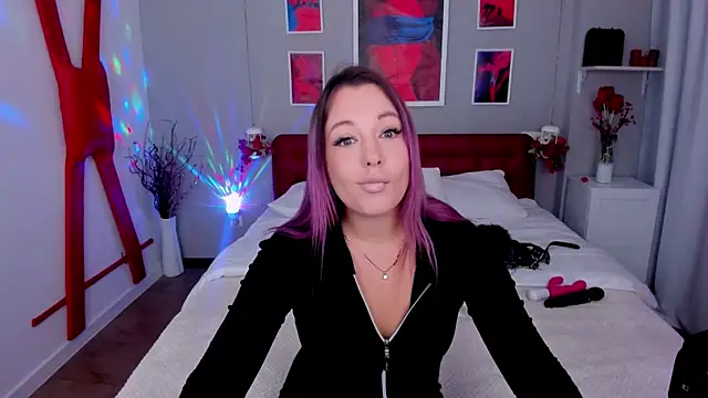 Snapshot of DanikaMorri chatting on 10-18-25, 06:59 DanikaMorri online show from 10-18-25, 06:59