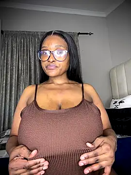 Bustygoddess32 online show from 10-23-25, 10:19