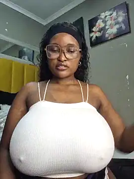 Bustygoddess32 online show from 03-20-25, 08:53