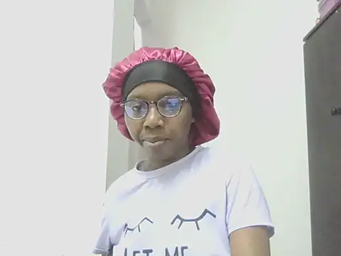 Sexxybella27 online show from 10-08-25, 04:40