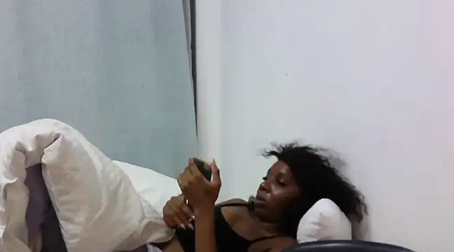 Sexxybella27 online show from 03-01-25, 10:10