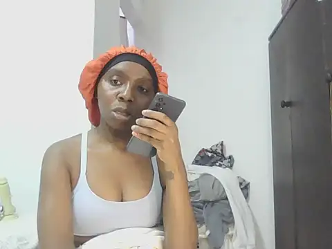 Sexxybella27 online show from 11-18-25, 06:44