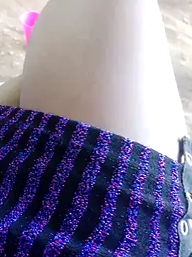 Naughtyy xx online show from 09-19-25, 01:37