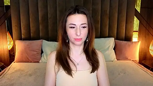 KimmmLi online show from 10-08-25, 01:12