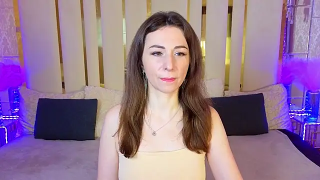 KimmmLi online show from 11-07-25, 07:13