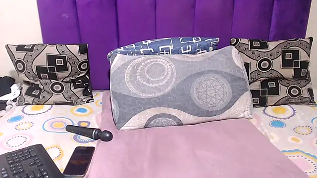 Snapshot of BLACKberry008 chatting on 02-22-26, 10:22 BLACKberry008 online show from 02-22-26, 10:22